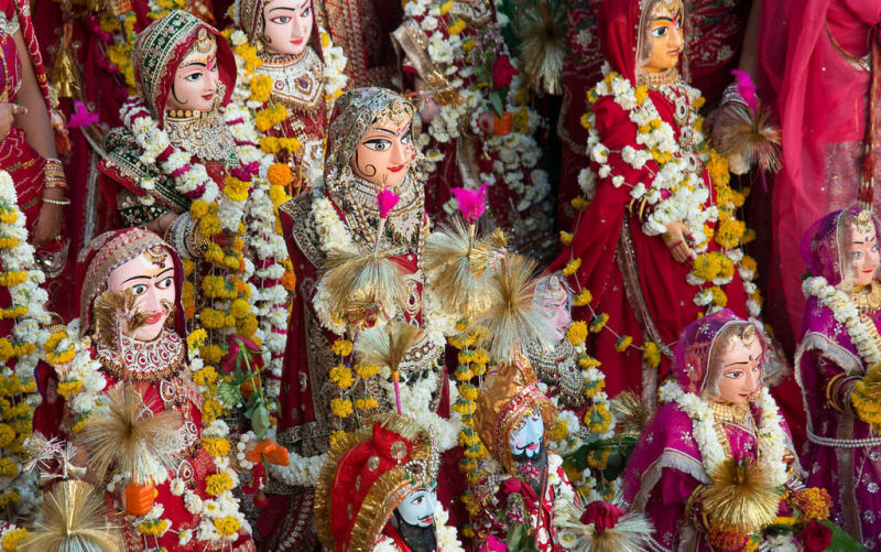 Udaipur Gangaur on Lakeshore