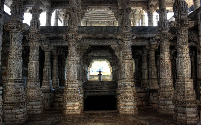Temples Near Udaipur Lakeshore